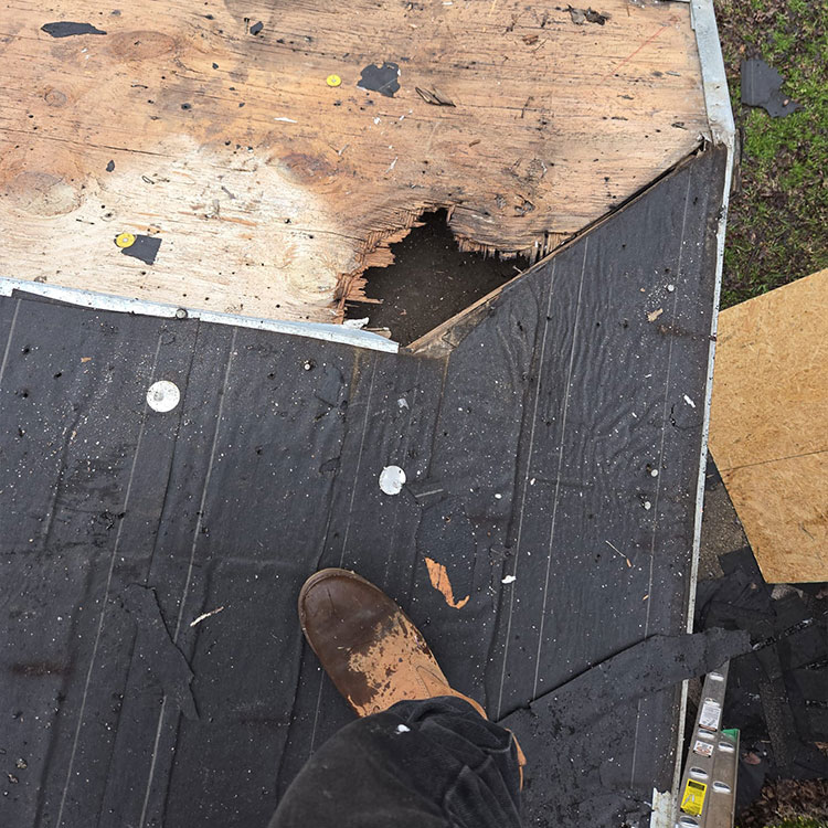 crowley-roofing-inspection-service